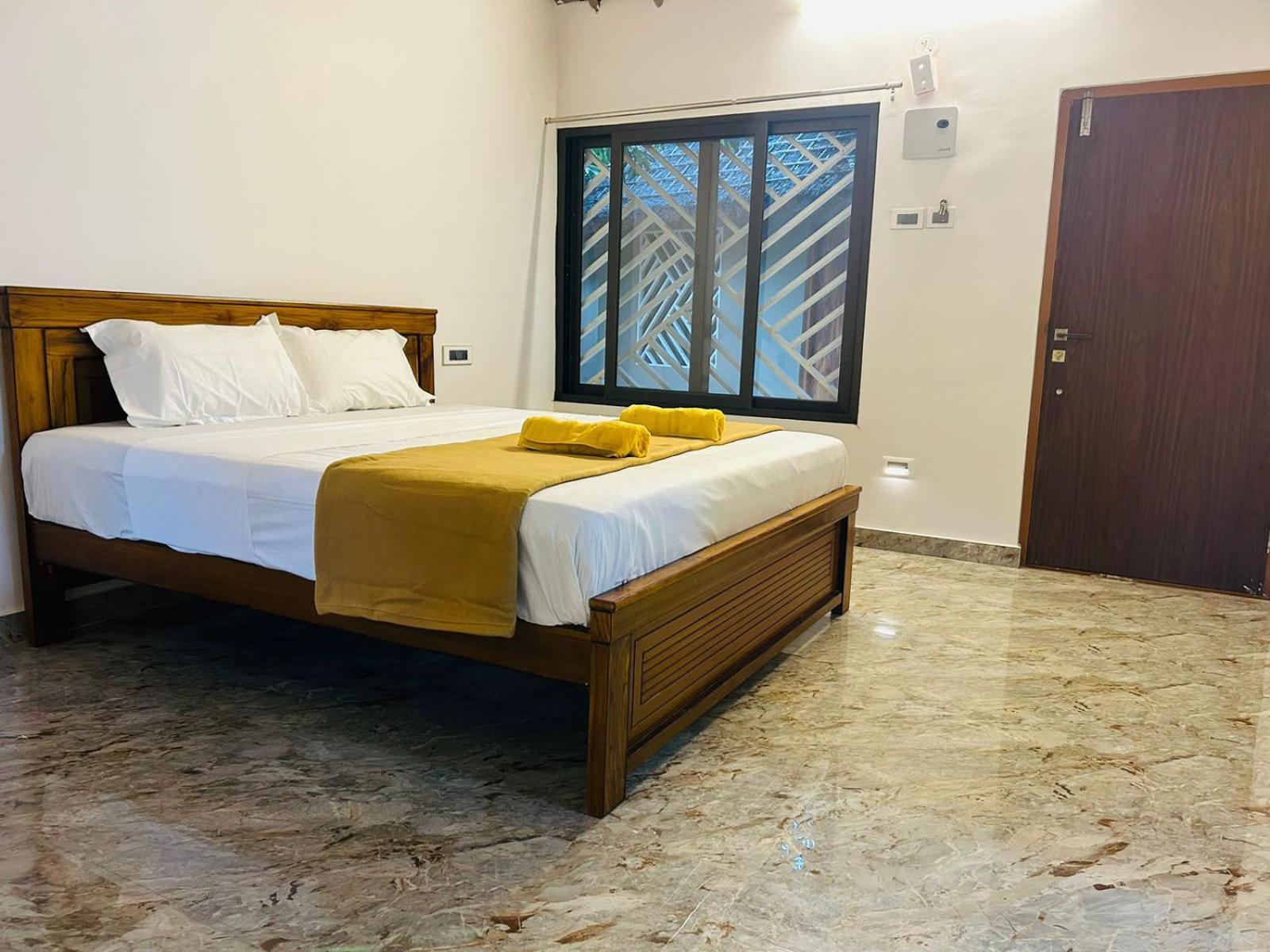 Hampi Village Resort & Tutti Cafe Extérieur photo