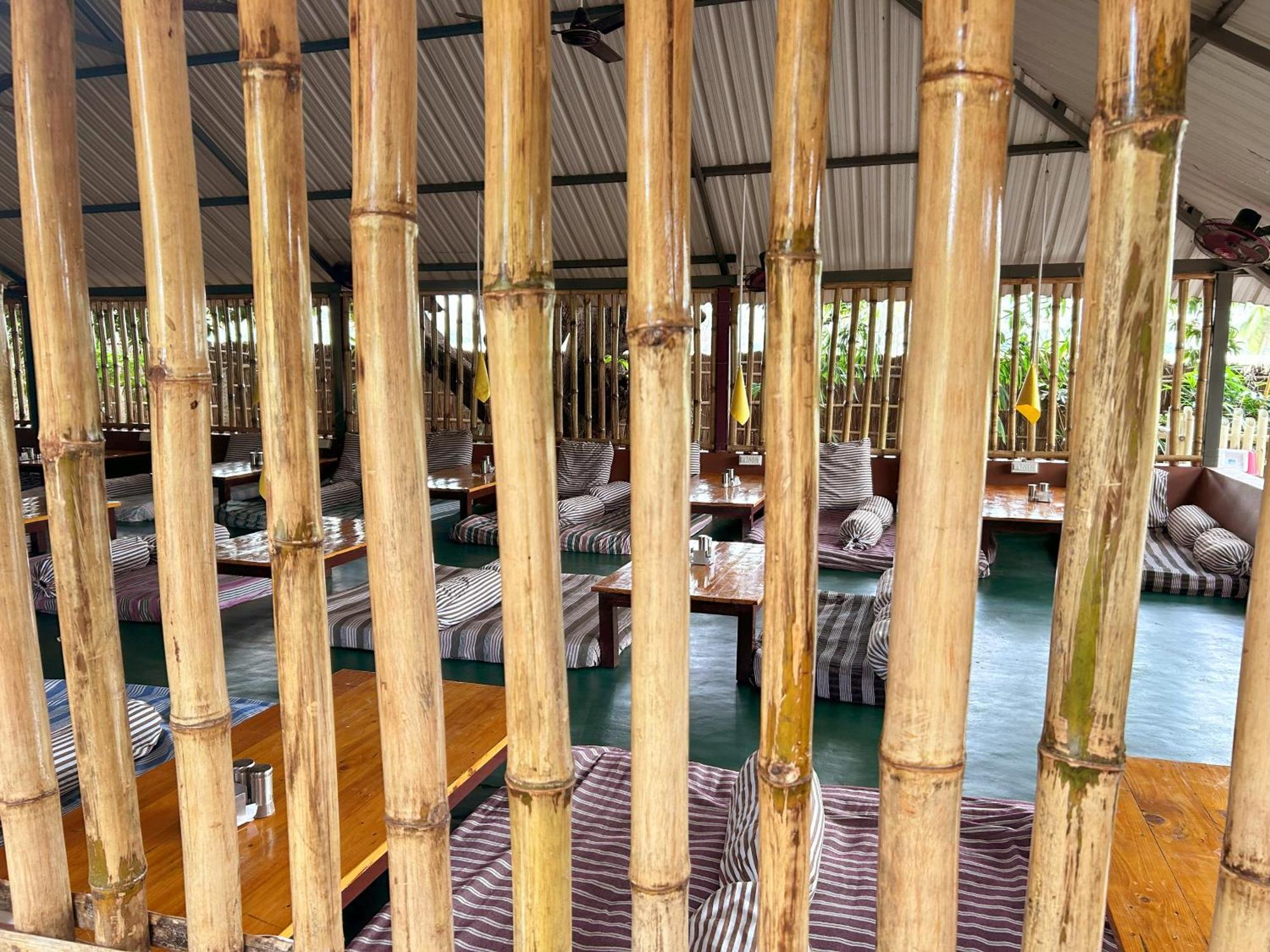 Hampi Village Resort & Tutti Cafe Extérieur photo
